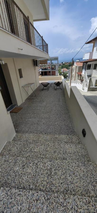 Theasis 3 Apartment Neos Marmaras Bagian luar foto
